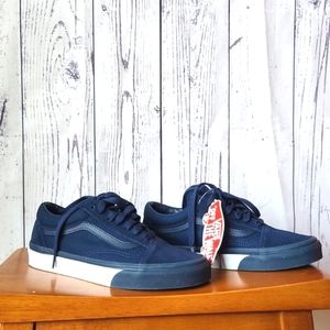 Vans Old Skool navy and white